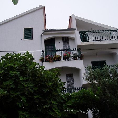Apartments Nada Vodice Luaran gambar