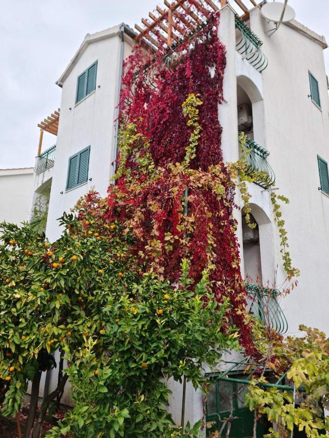Apartments Nada Vodice Luaran gambar