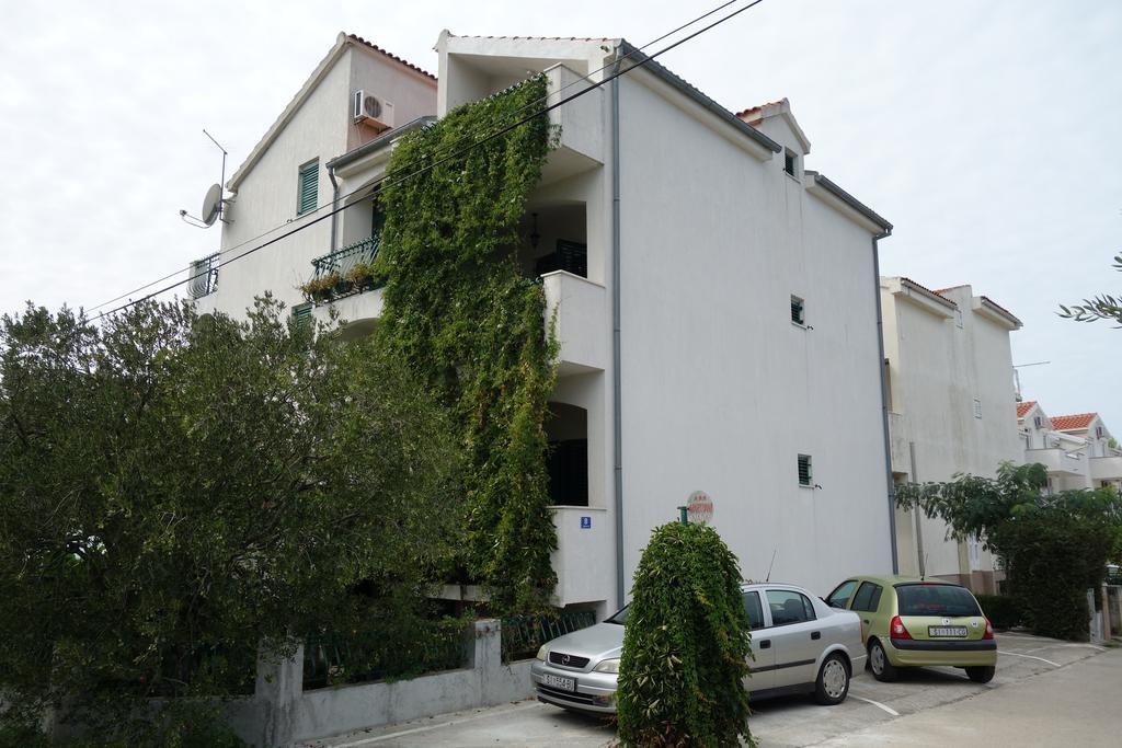 Apartments Nada Vodice Bilik gambar